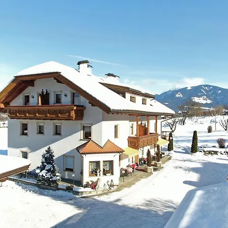 Apart-hotel Untermoarhof Brunico